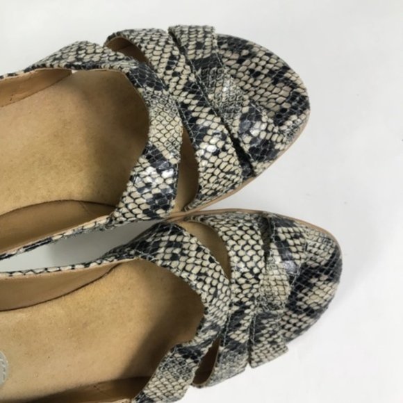 Sofftspots Women’s Black Tan Snakeskin Block Heel Sandals Size 6.5W - Picture 8 of 8